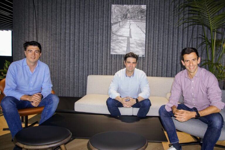 Luzia, la startup española que capta 9,5 millones de euros para consolidar su asistente de IA en WhatsApp